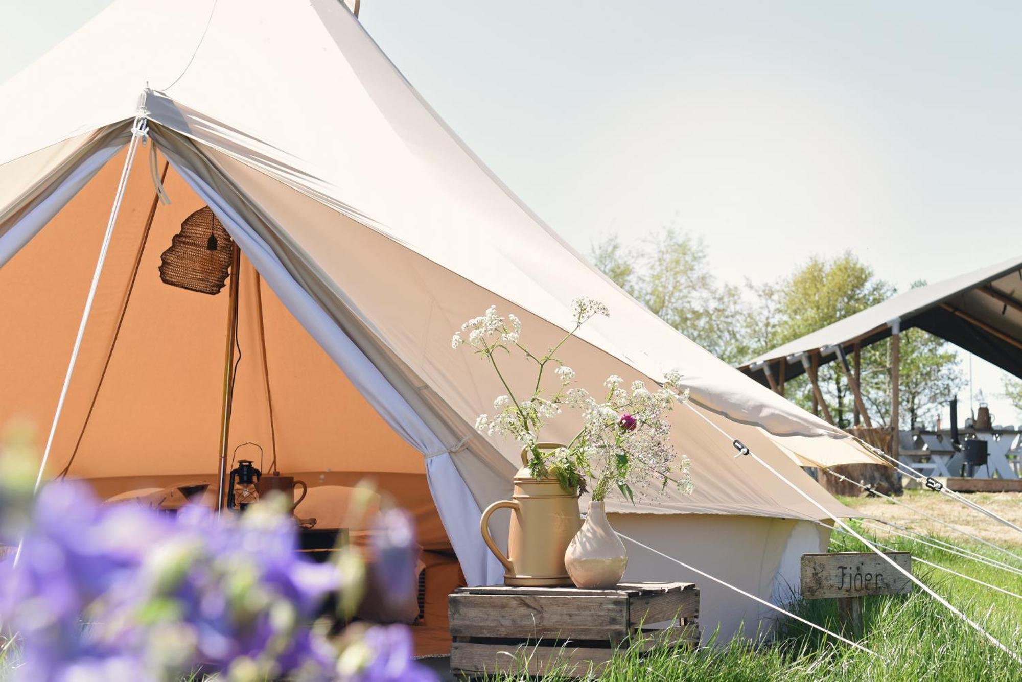 Smuk Lytse Bell Tent Echtenerbrug Exteriér fotografie